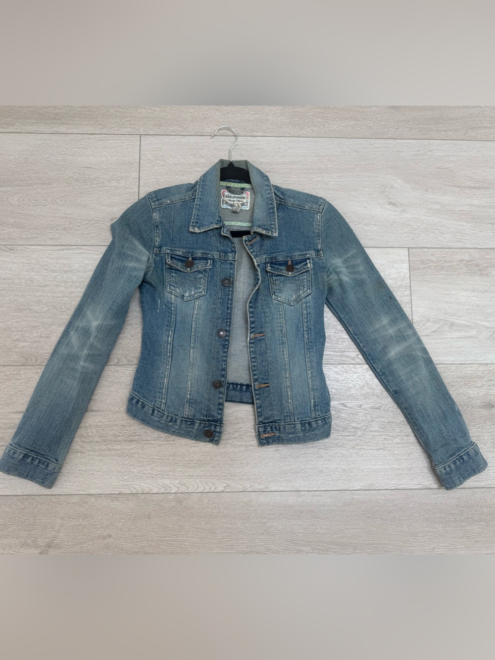 Abercrombie & Fitch Women's Light Blue Denim Jacket